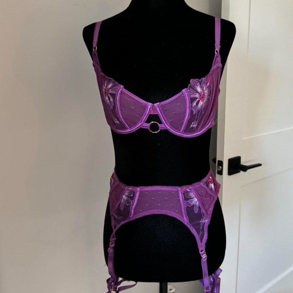 Lingerie 2 piece